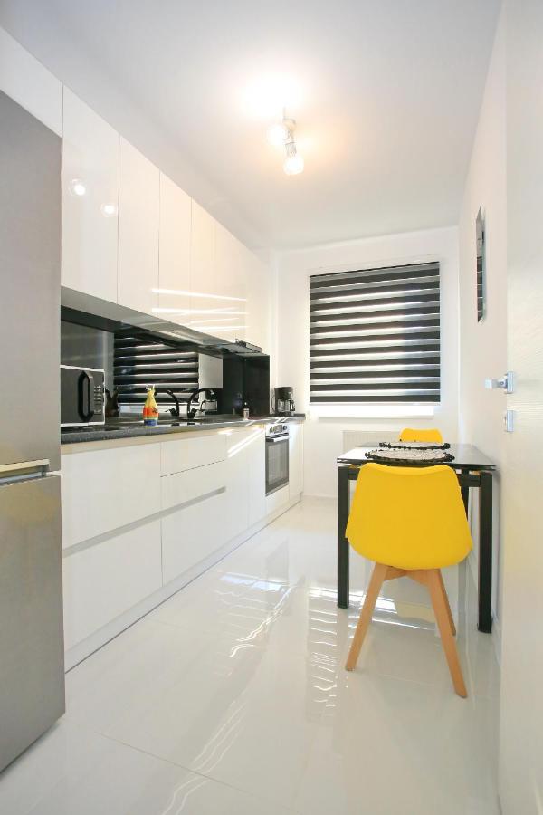 Apartament Prima Nufarul Ralu Oradea Exterior photo