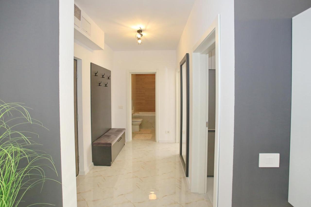 Apartament Prima Nufarul Ralu Oradea Exterior photo